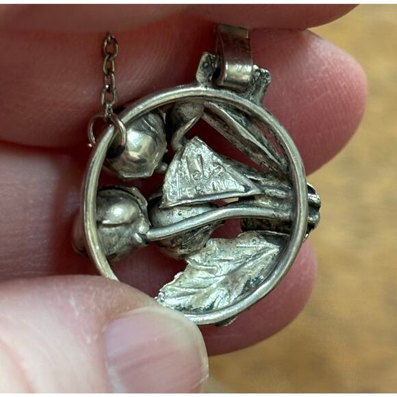 Hobe Sterling Silver floral pendants bracelet linked panel chain & safety chain - Picture 10 of 13